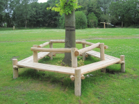 Tree bench 